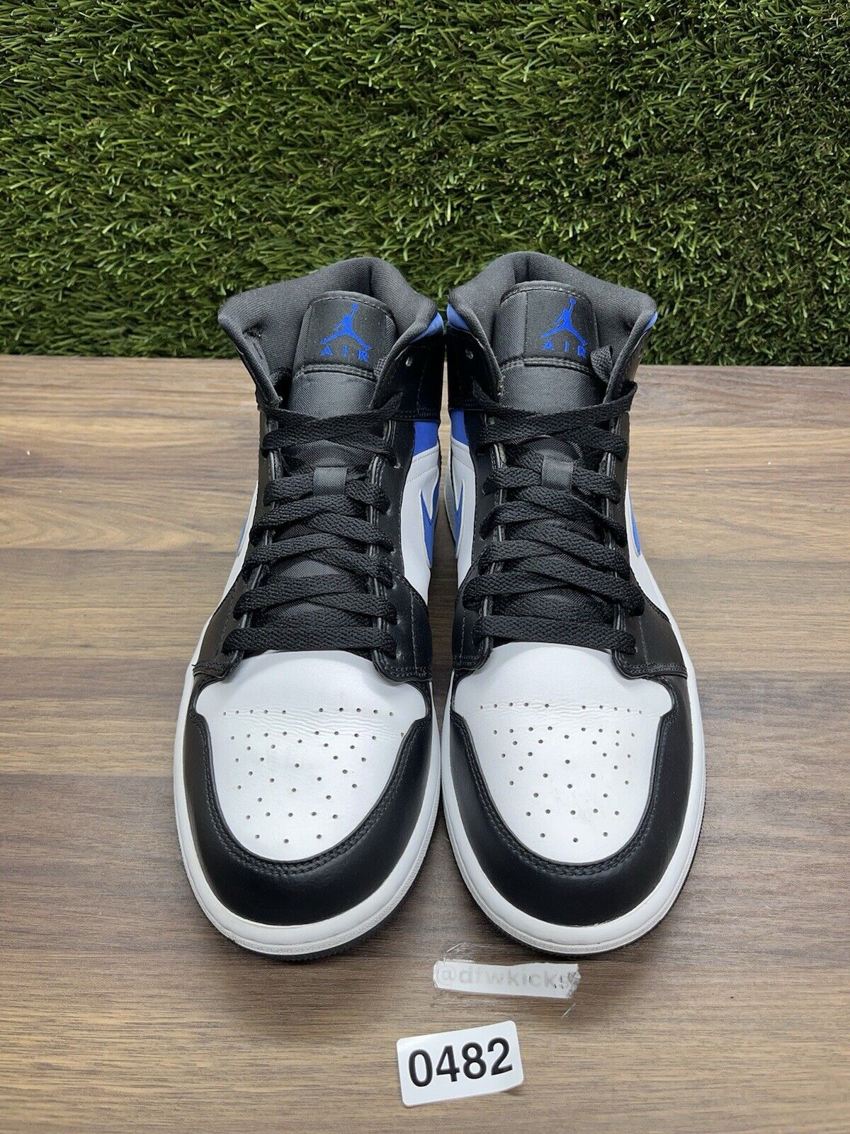 Size 10.5 - Air Jordan 1 Mid Racer Blue *482