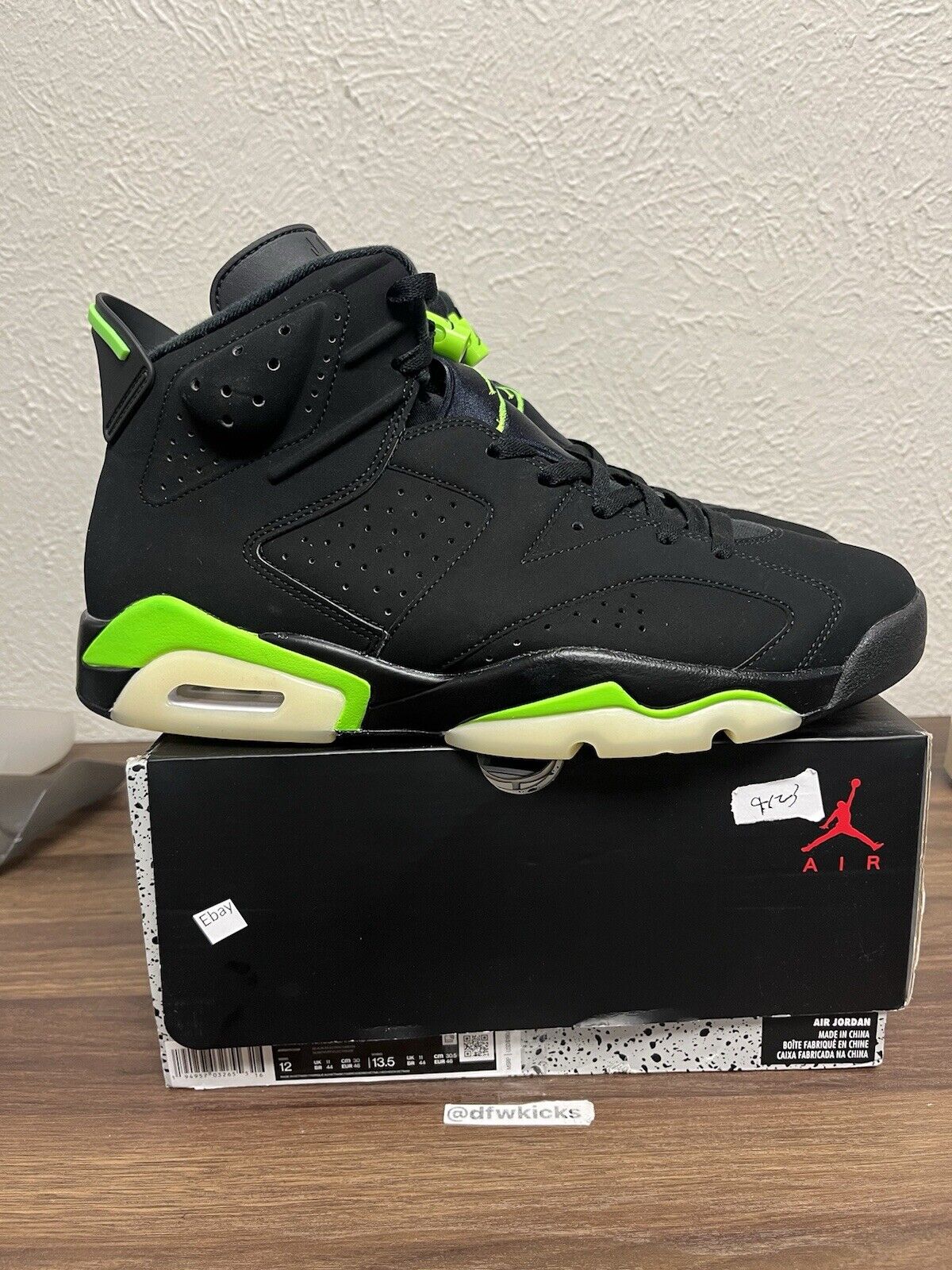 Jordan 6 Electric Green Size 12 (Brand New)