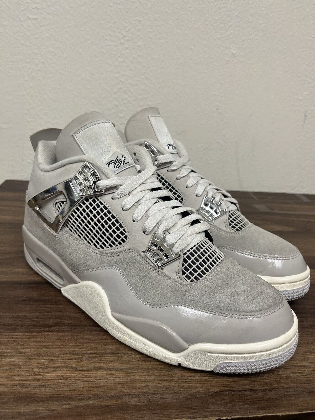 Size 12W Nike Air Jordan 4 Retro Low Frozen Moments 10.5 Men Grey Chrome Silver