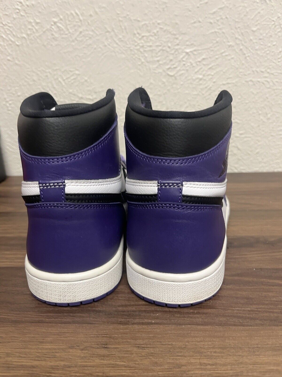 Size 11 - Jordan 1 Retro OG High Court Purple 2.0 - Gently Worn