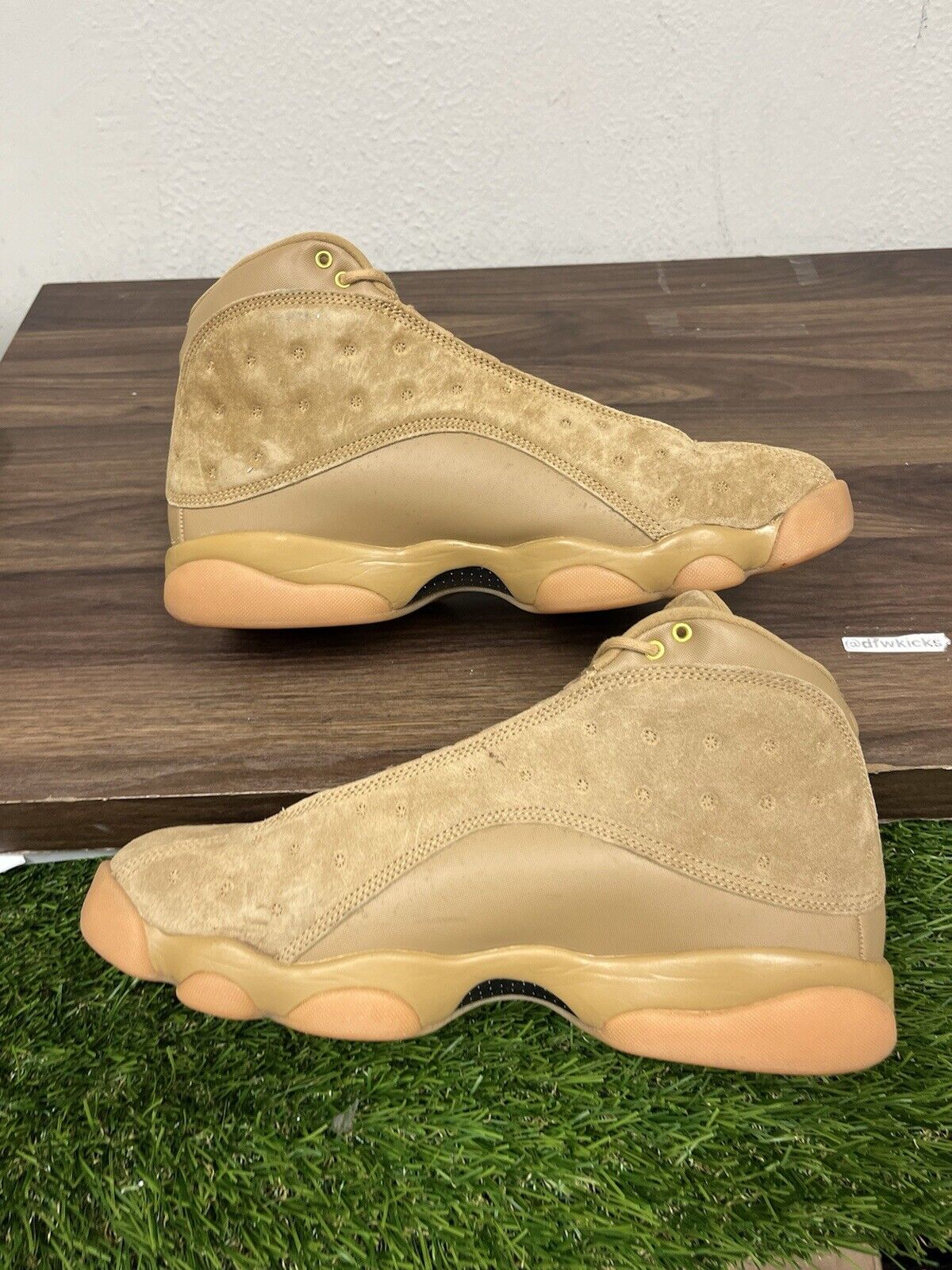 Nike Air Jordan 13 Wheat Men Size 12 414571-705 Brown Suede Basketball Shoes