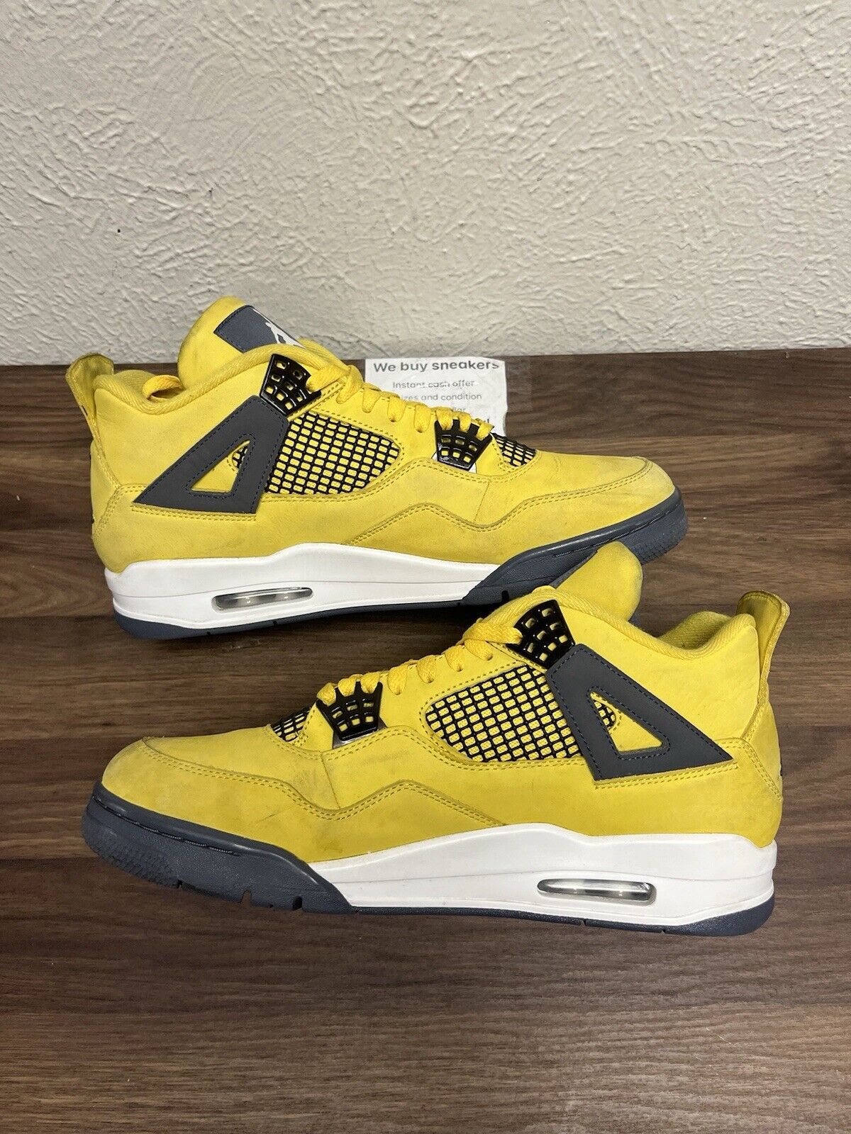 Size 11 - Jordan 4 Retro Mid Lightning