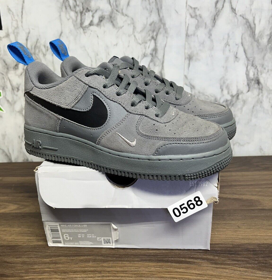 Nike Air Force 1 Smoke Grey Junior Youth DQ1097 001 Size 6Y 7.5 W Womens Suede