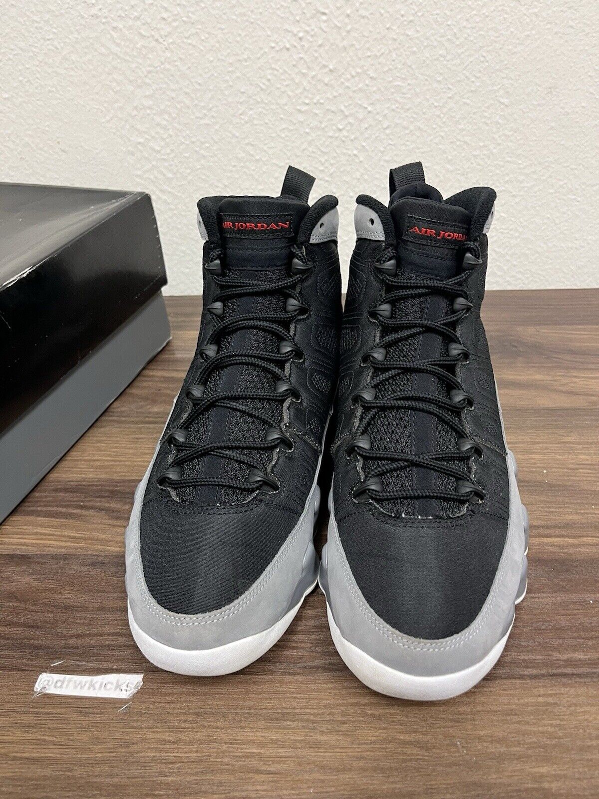 Size 10.5 - Jordan 9 Retro Particle Gray 2022 377