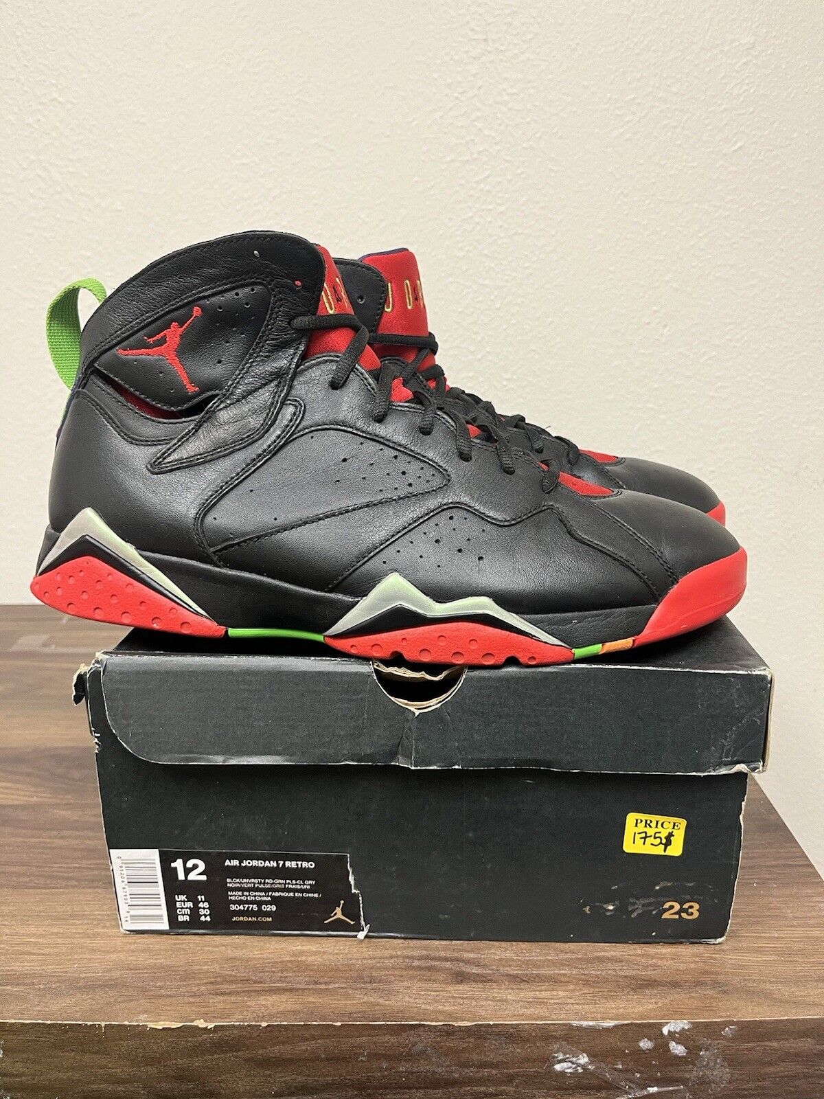 Size 12 - Air Jordan 7 Retro Marvin the Martian