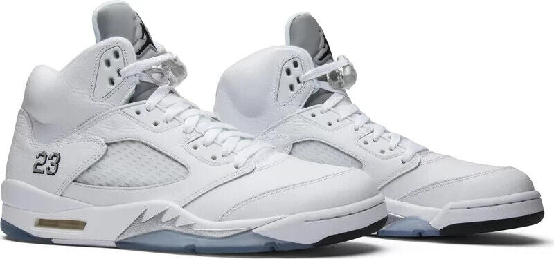 AMAZING FIND!! Size 12 - Air Jordan 5 Retro 2015 Metallic White