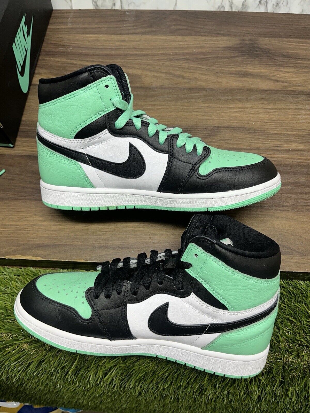 Size 8 - Air Jordan 1 Retro OG High Green Glow *452