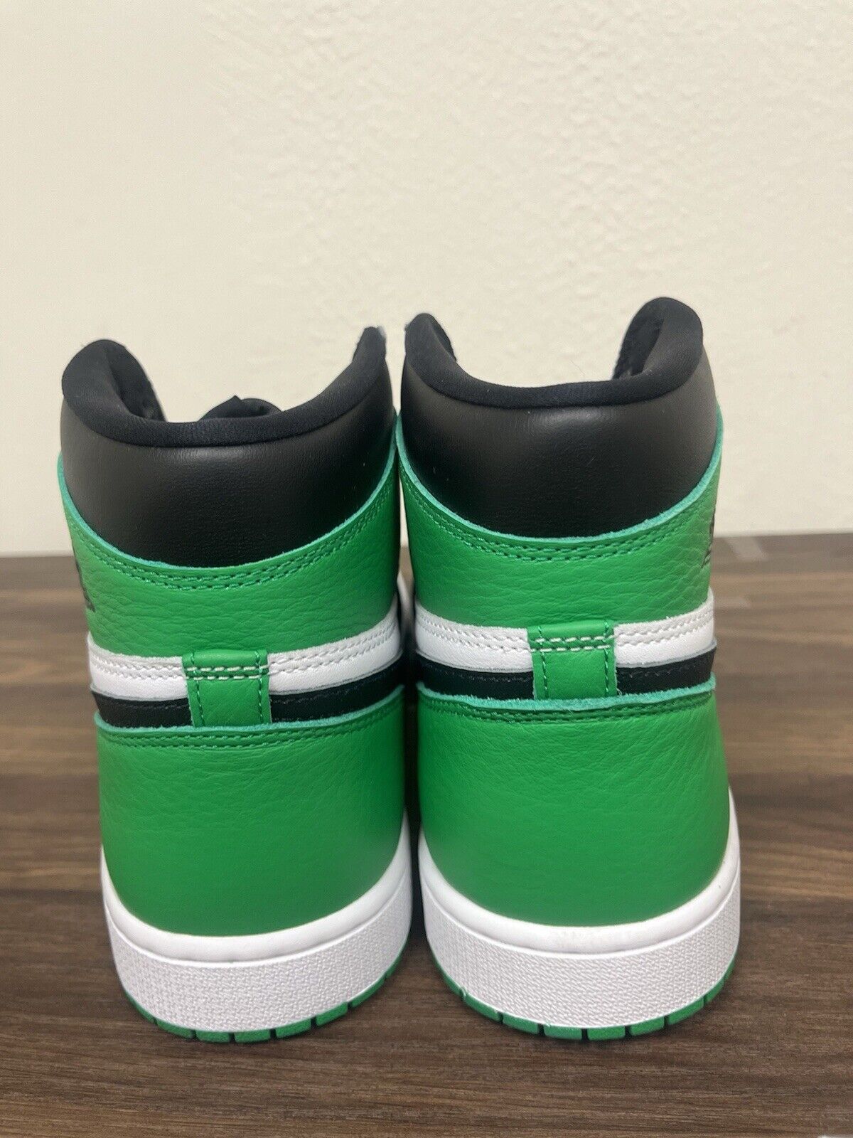 Air Jordan 1 Retro High OG Lucky Green (VNDS) - Size 10.5 - DZ5485 031