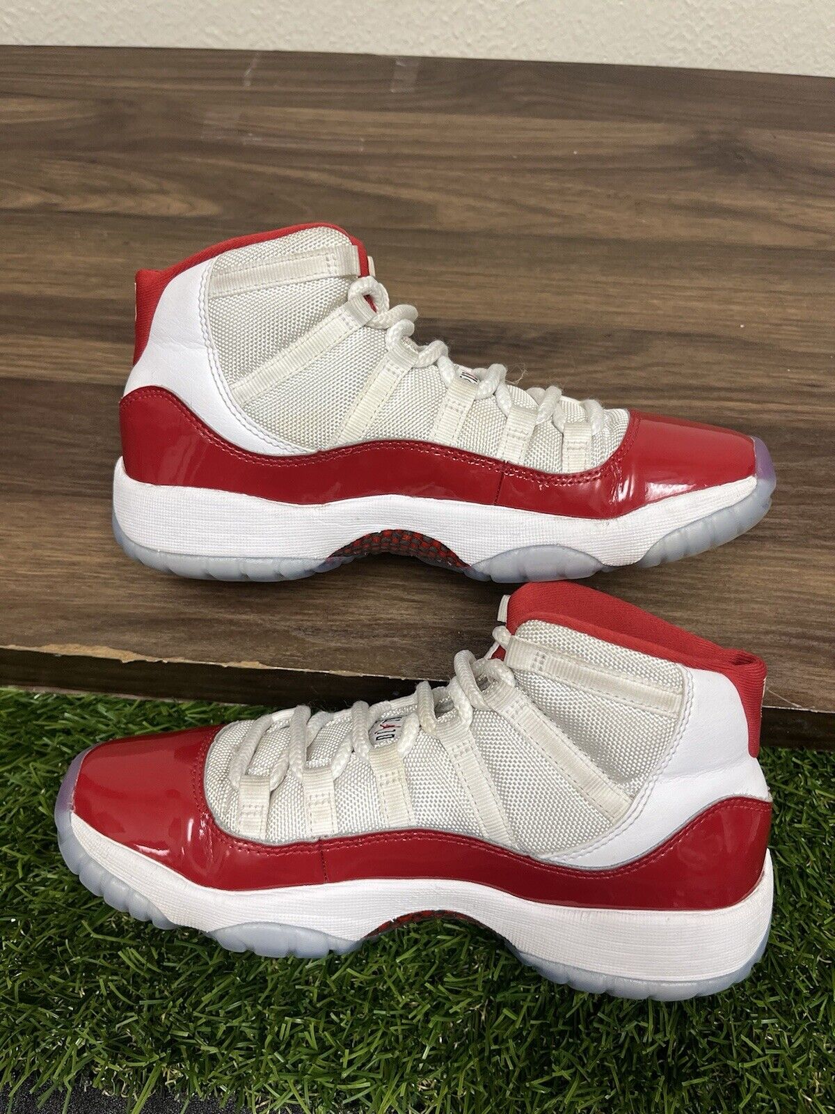 Size 5.5y Jordan 11 Retro High " Cherry (2022) (GS)" s228