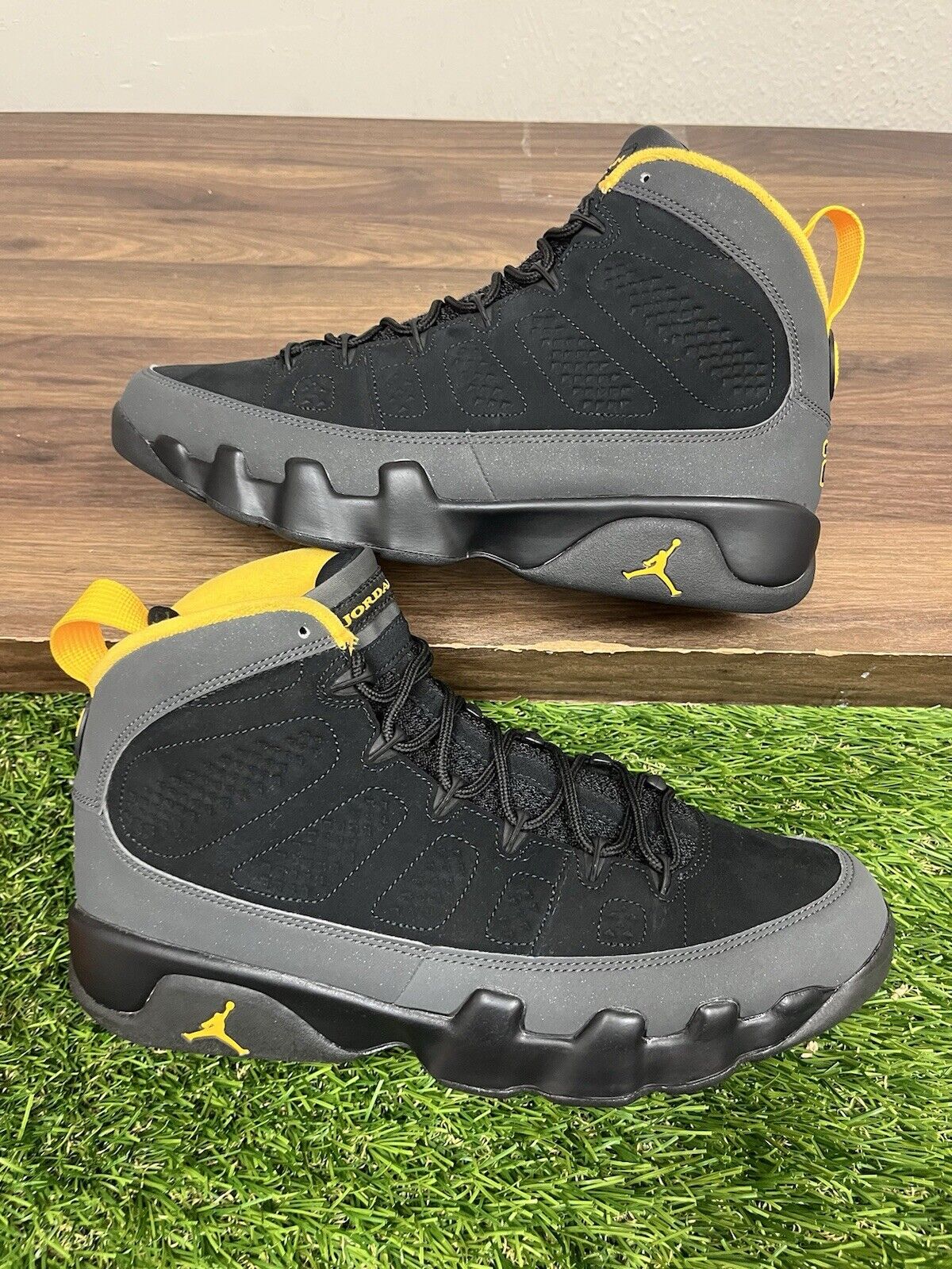 Size 11.5 - Jordan 9 Retro Black