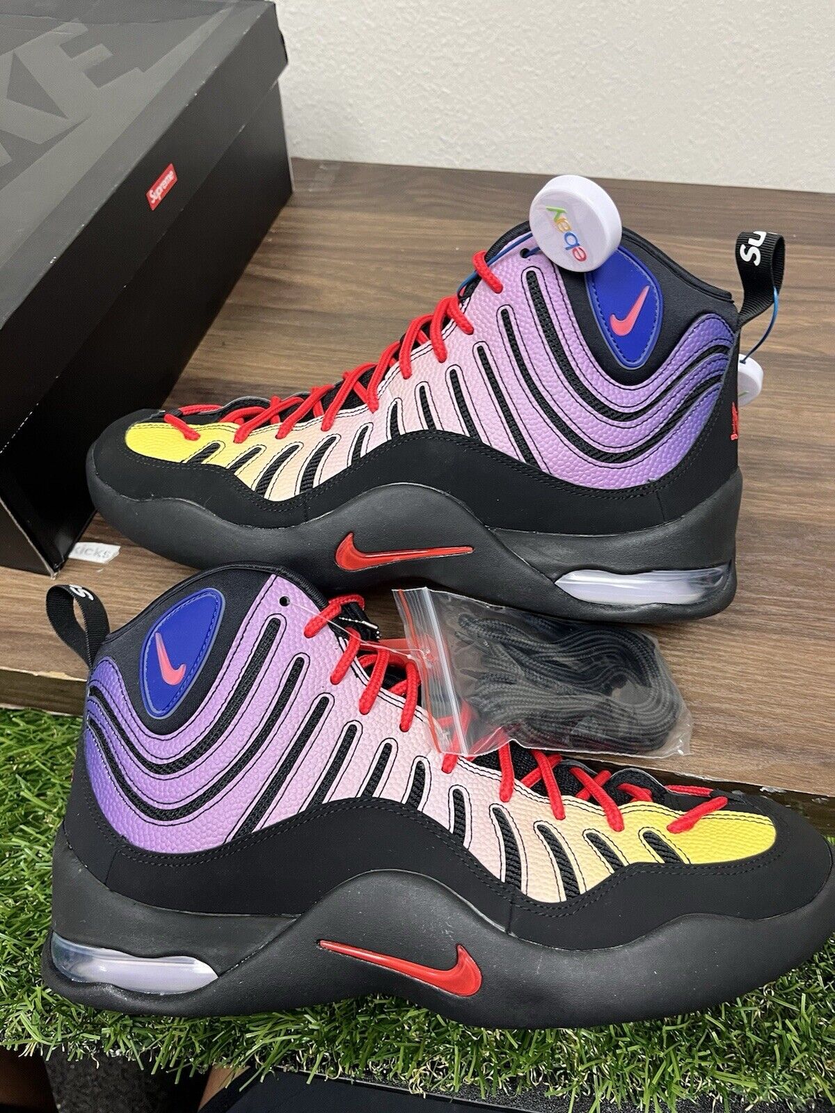 Supreme × Nike Air Bakin "Black/Multi"DX3292-001 US Size 11 Mens