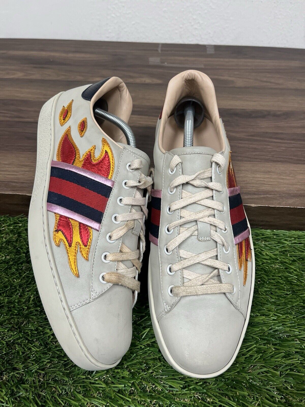 Size 10 G (11 US) - Gucci Ace Fire Flame Sneaker Beige Leather | GOOD CONDITION