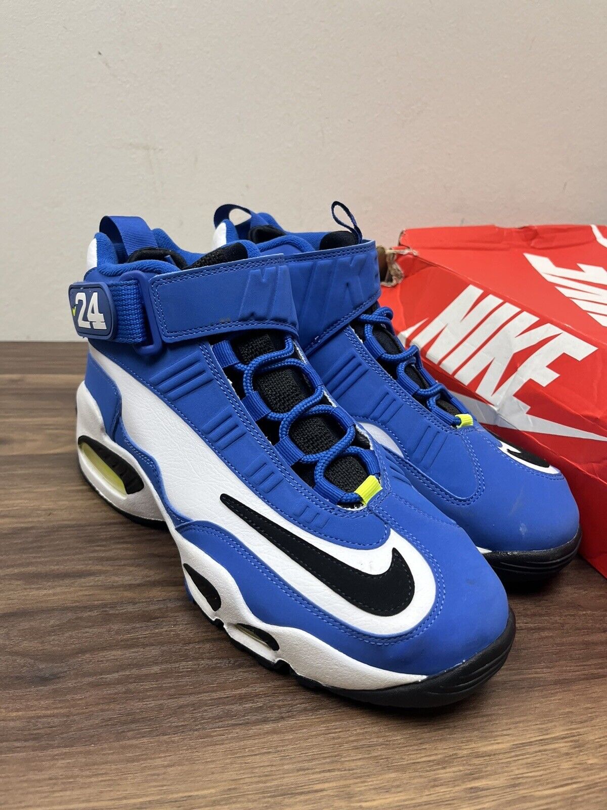 Size 8.5 - Nike Air Griffey Max 1 Varsity Royal 2021