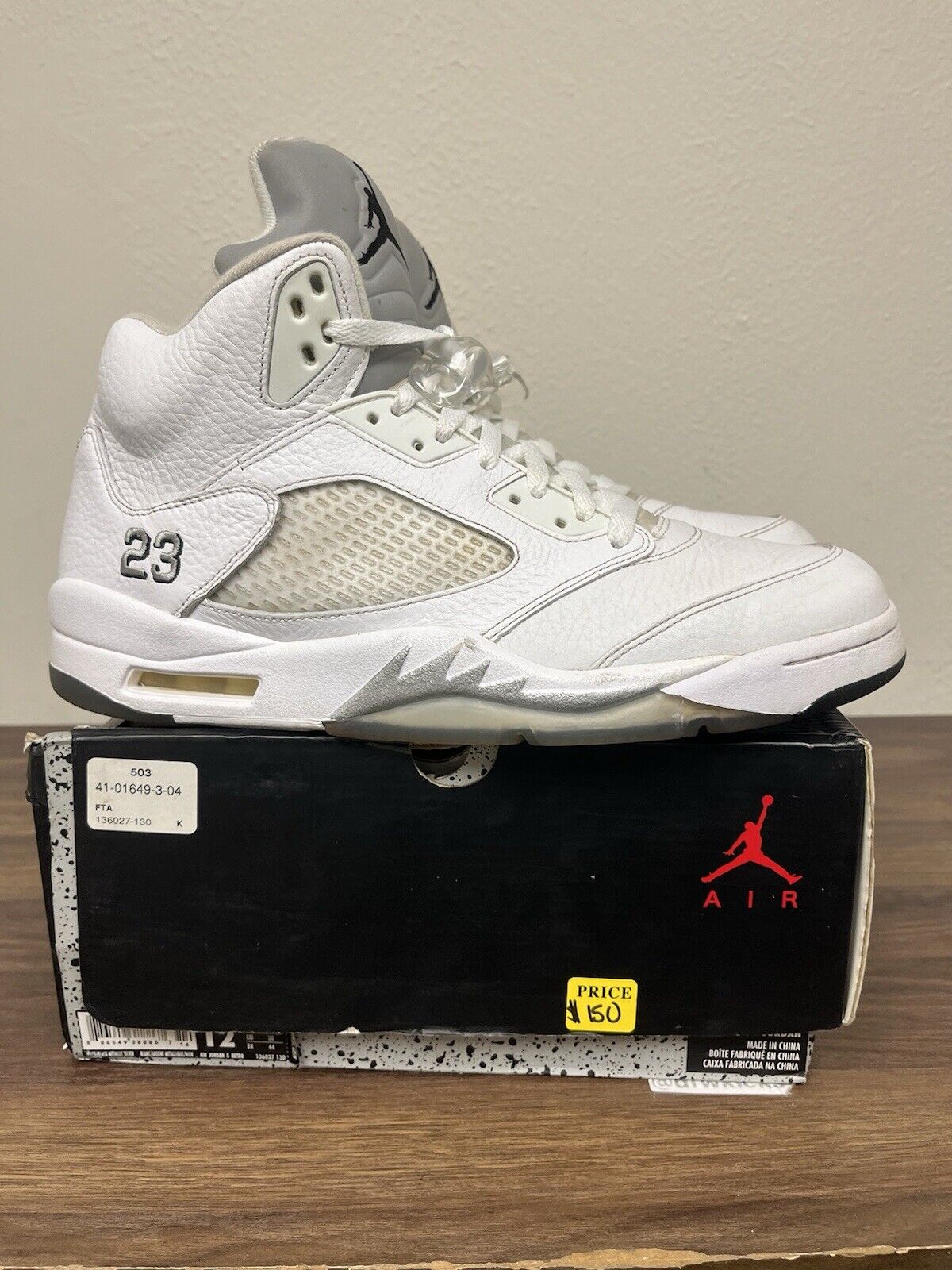 Nike Air Jordan 5 Retro 2015 Metallic White size 12 136027-130 OG V Clean