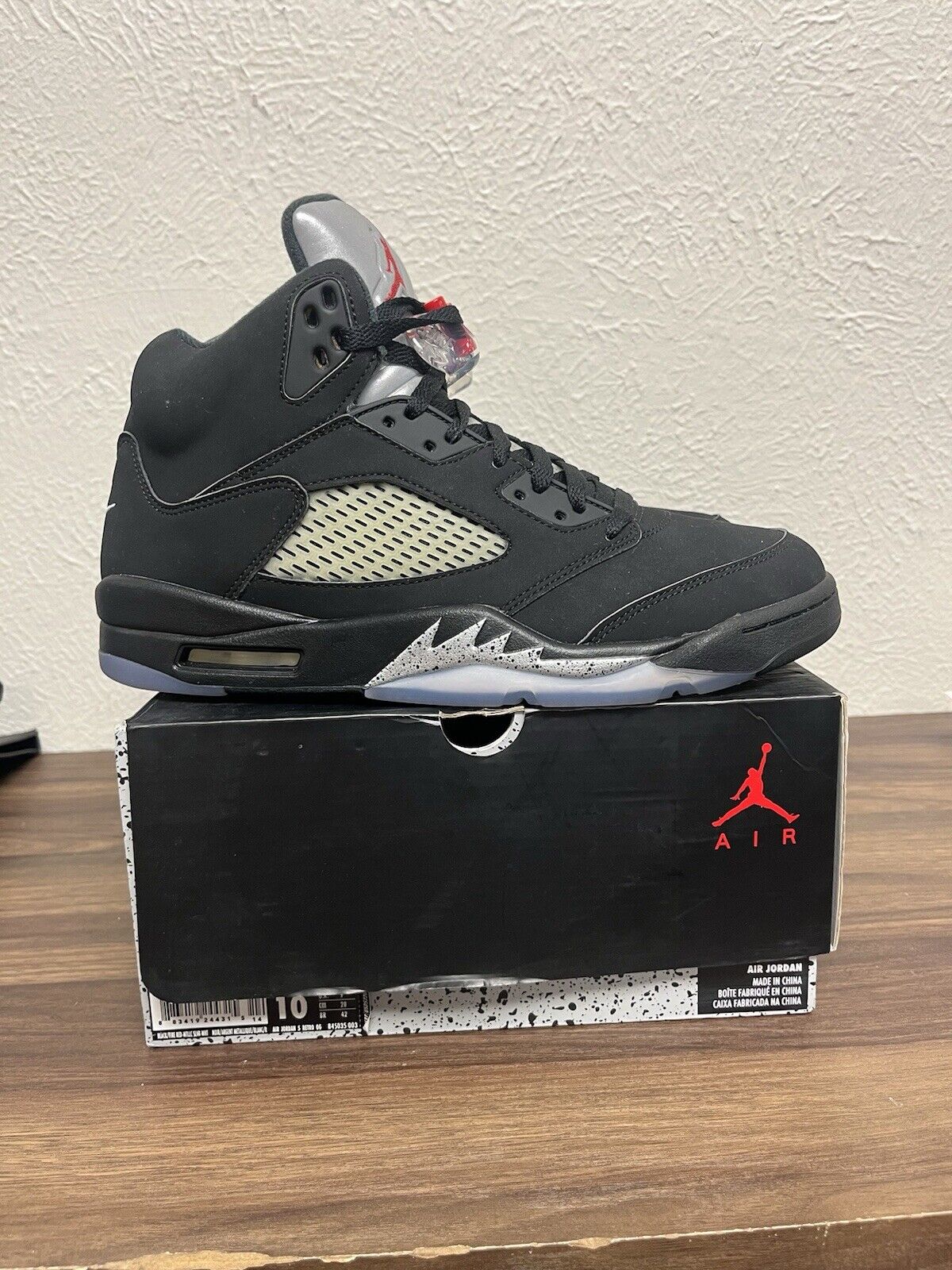 Size 10 - Jordan 5 OG Metallic 2016 clean 🧼