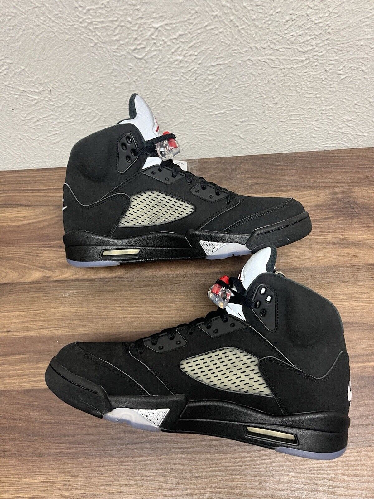 Size 10 - Jordan 5 OG Metallic 2016 clean 🧼