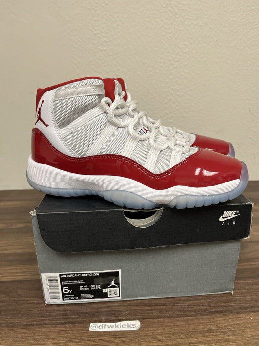 Nike Air Jordan 11 Retro Cherry Boys Size 5Y Athletic Shoes Sneakers 378038-116