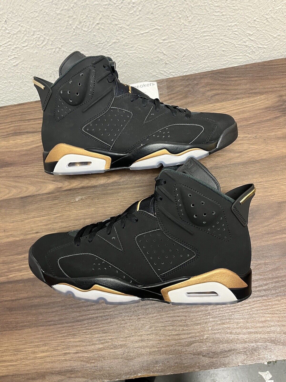 Nike Air Jordan 6 Retro Defining Moments 2020 size 10.5 CT4954-007 OG VI Retro