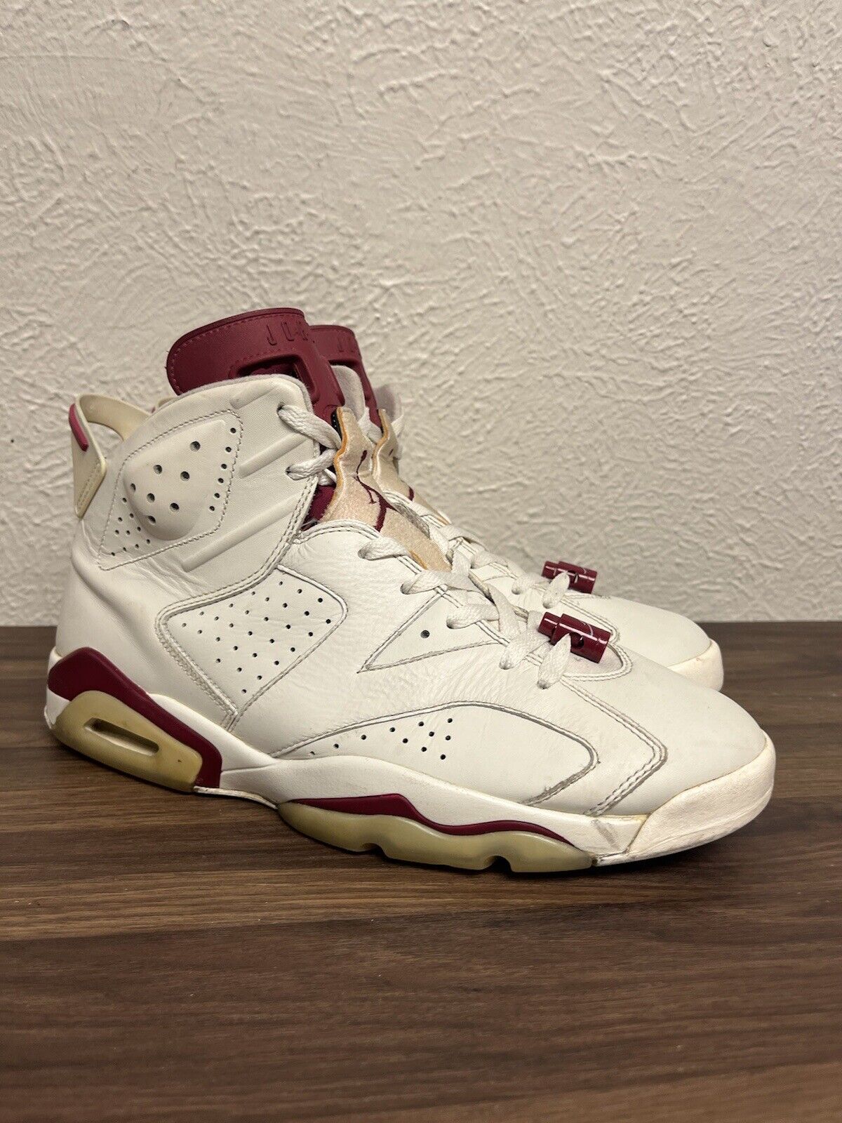 Size 11 - Jordan 6 Retro Maroon 2015