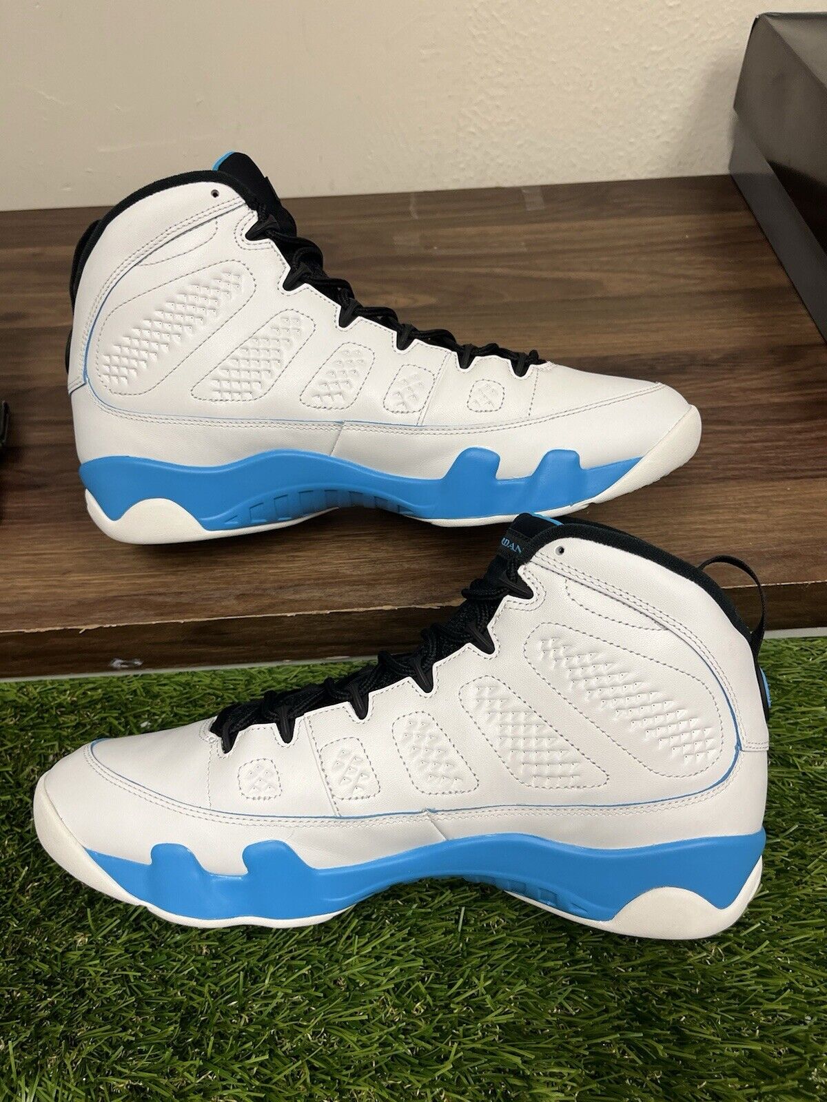 Size 13 - Air Jordan 9 Retro 2024 Powder Blue