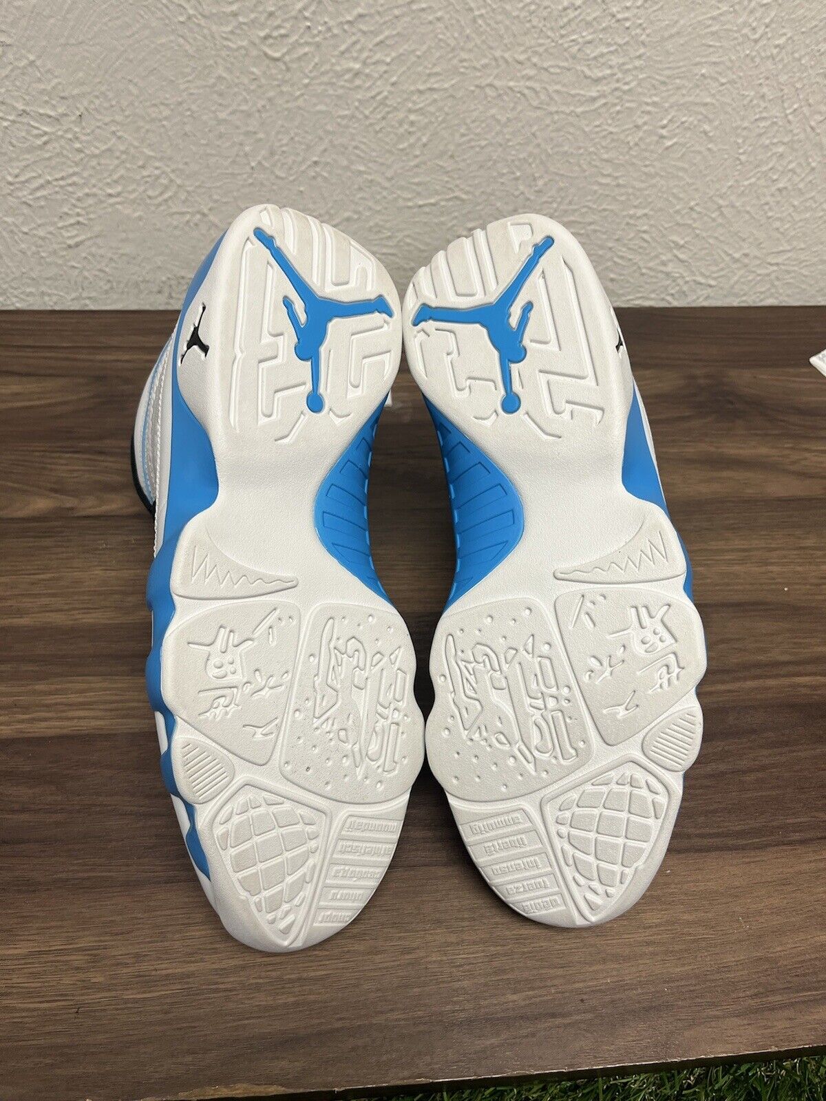 Size 11 - Air Jordan 9 Retro 2024 Powder Blue FQ8992-101 Super Clean 🧼 | VNDS