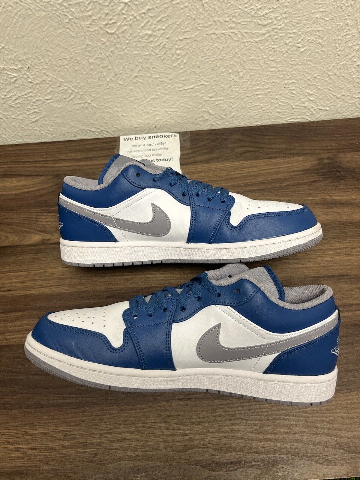 Size 11 - Jordan 1 Low True Blue Cement☀️🔥😎 Condition 9/10