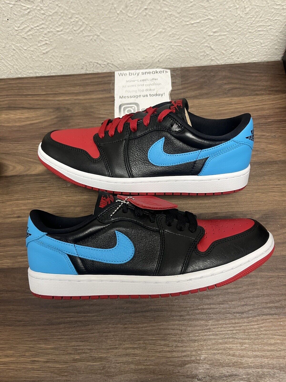 Air Jordan 1 Retro Low OG NC to Chi Women's Size 10  in Box CZ0775 046