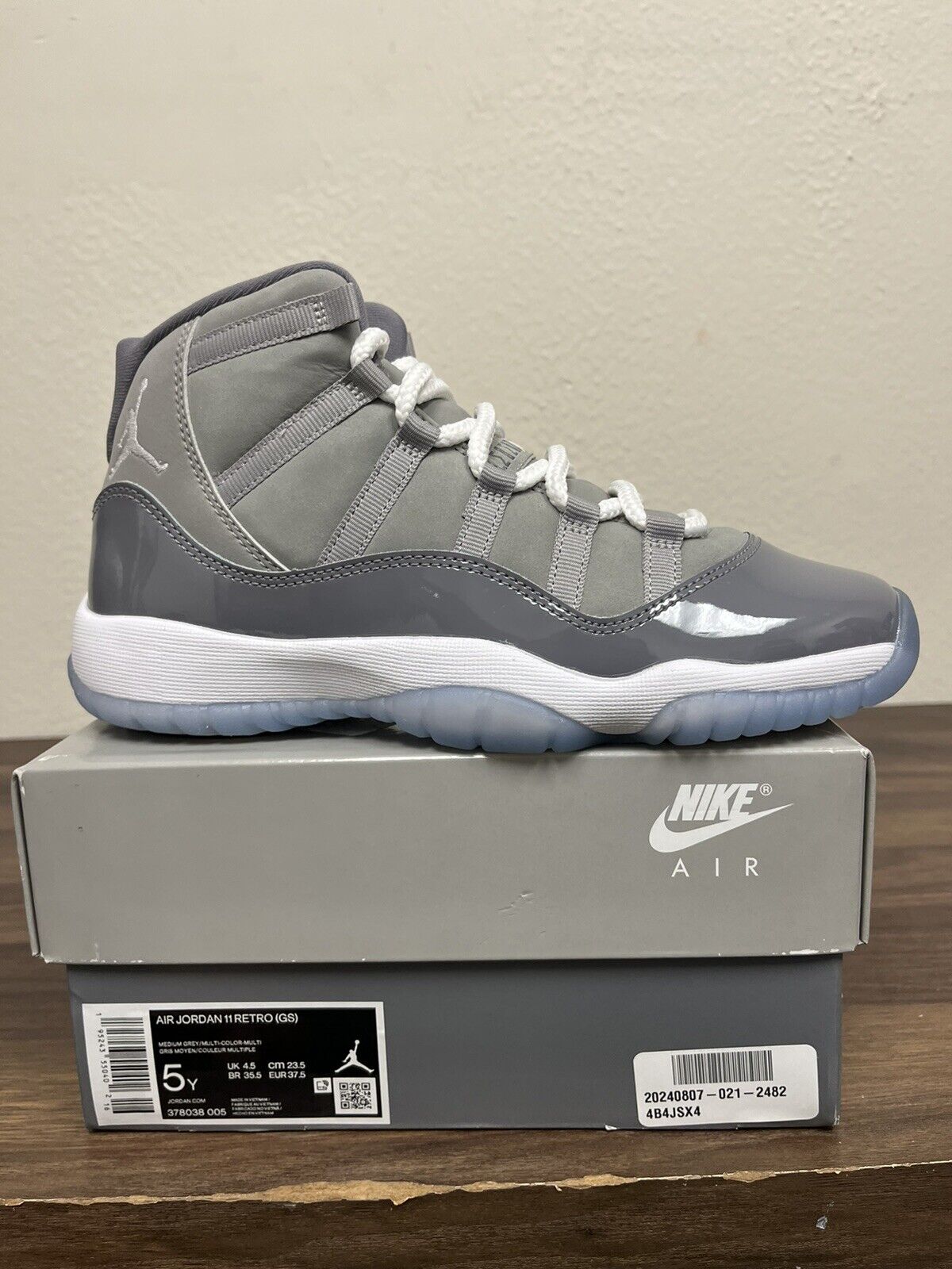 Size 5Y - Nike Air Jordan 11 Retro Cool Grey 2021 GS 378038-005 (USED)