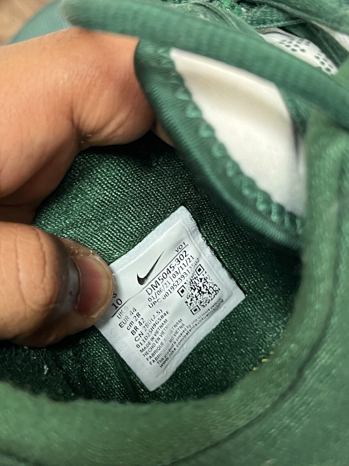 Size 10 - Nike PG 5 TB Gorge Green ( No Insole )