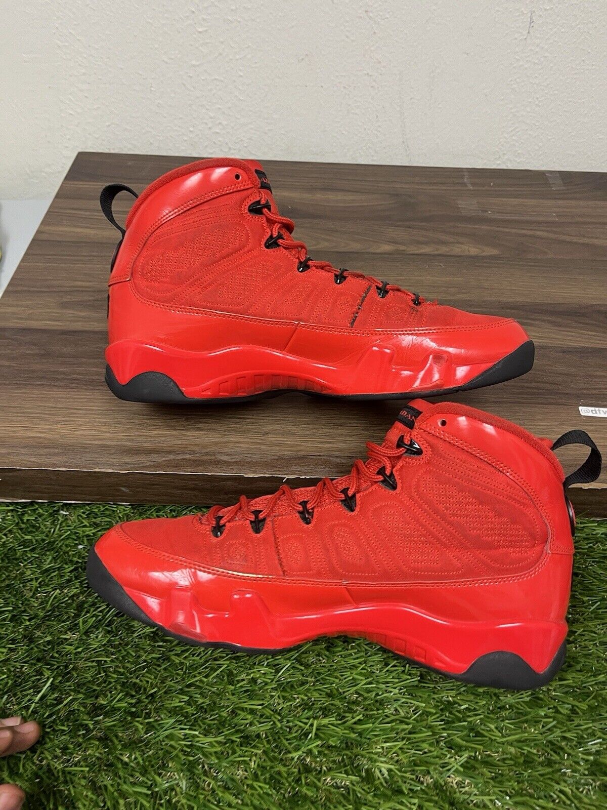 size 11 Nike Air Jordan 9 Retro Chile Red CT8019-600 Men’s Beater