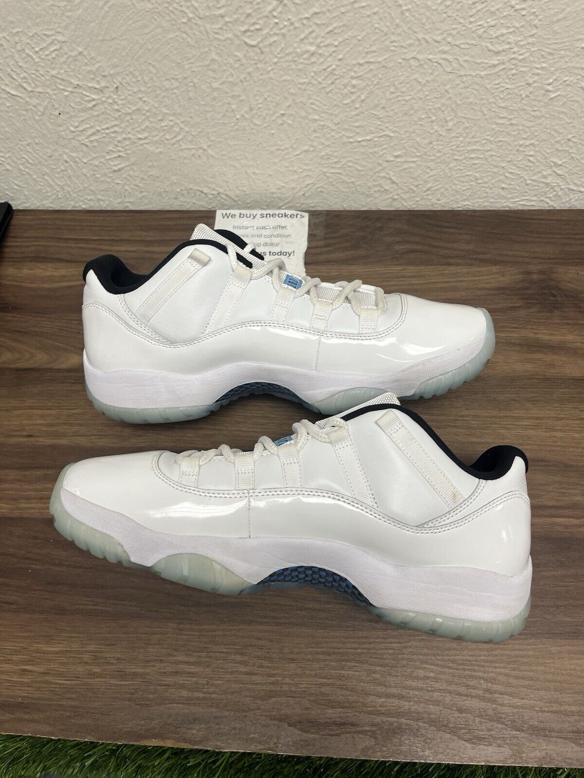 Size 10.5 - Jordan 11 Retro Low Legend Blue