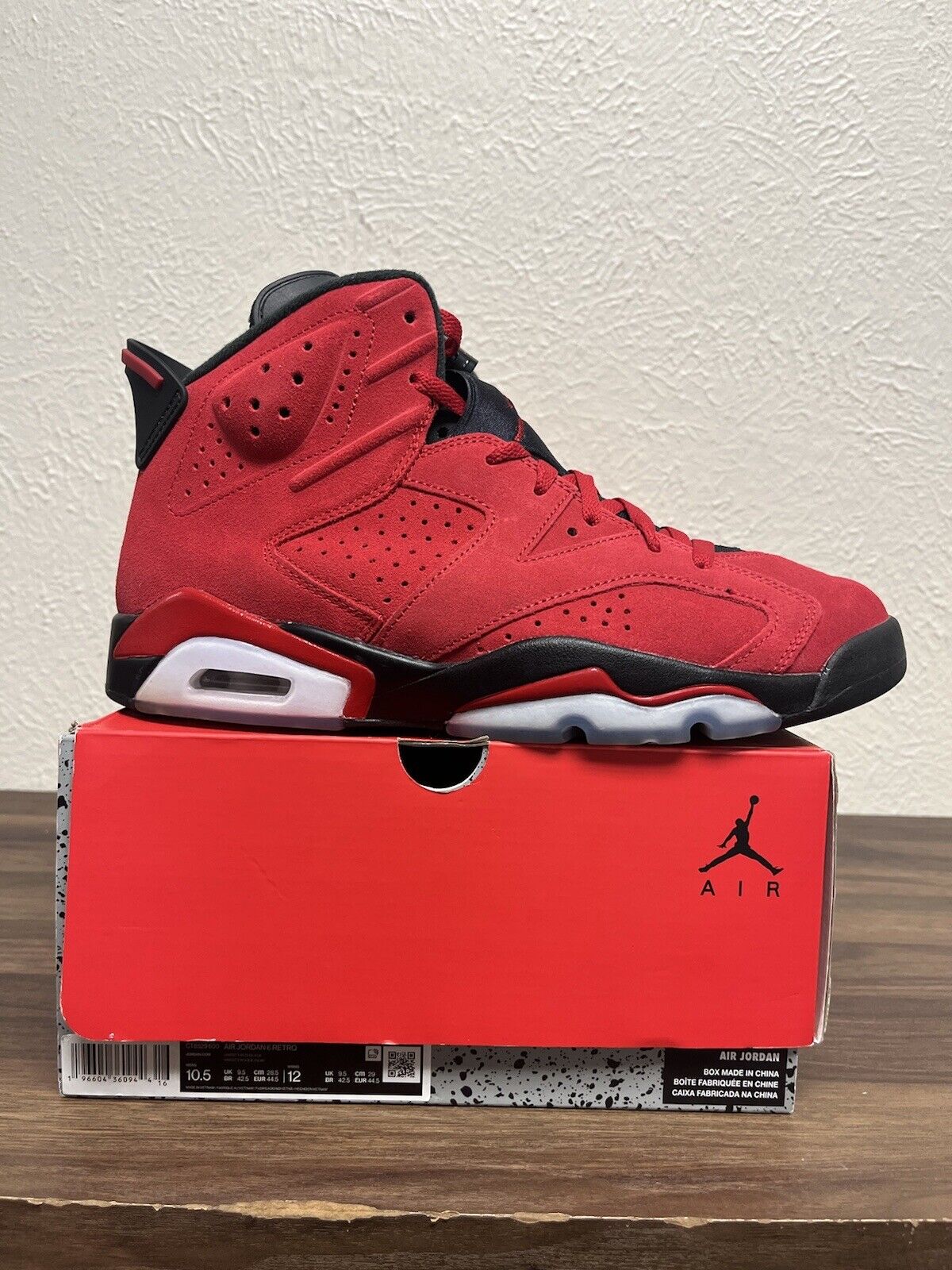 Size 10.5 - Nike Air Jordan 6 Retro Toro Bravo Red Suede CT8529-600 CLEAN