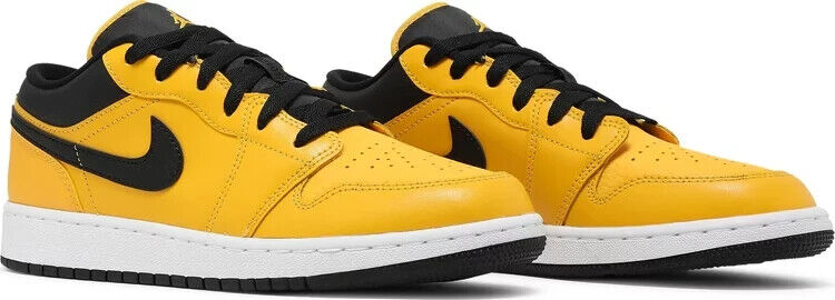 Air Jordan 1 Low University Gold Black Grade School GS 6Y Women's 7.5 553560-700