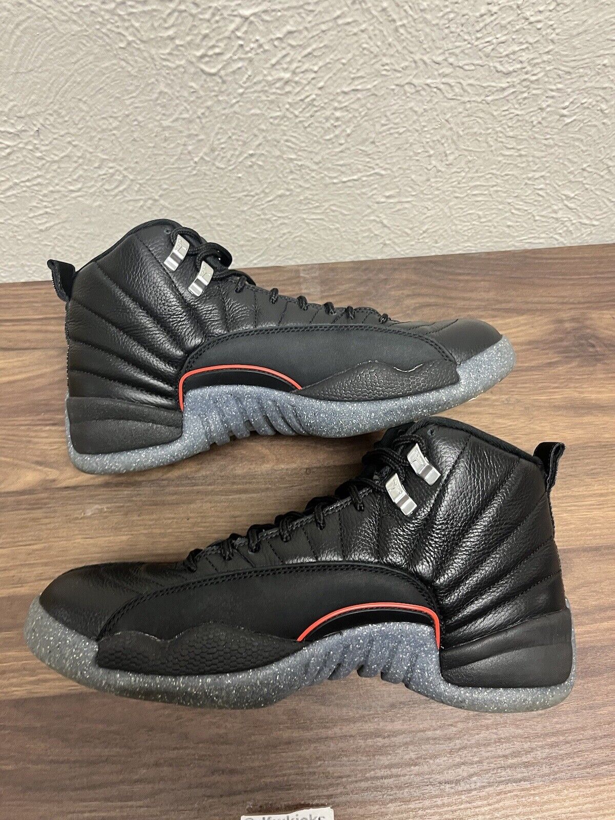 Jordan 12 Retro Utility DC1062-006 Size 9 NIB