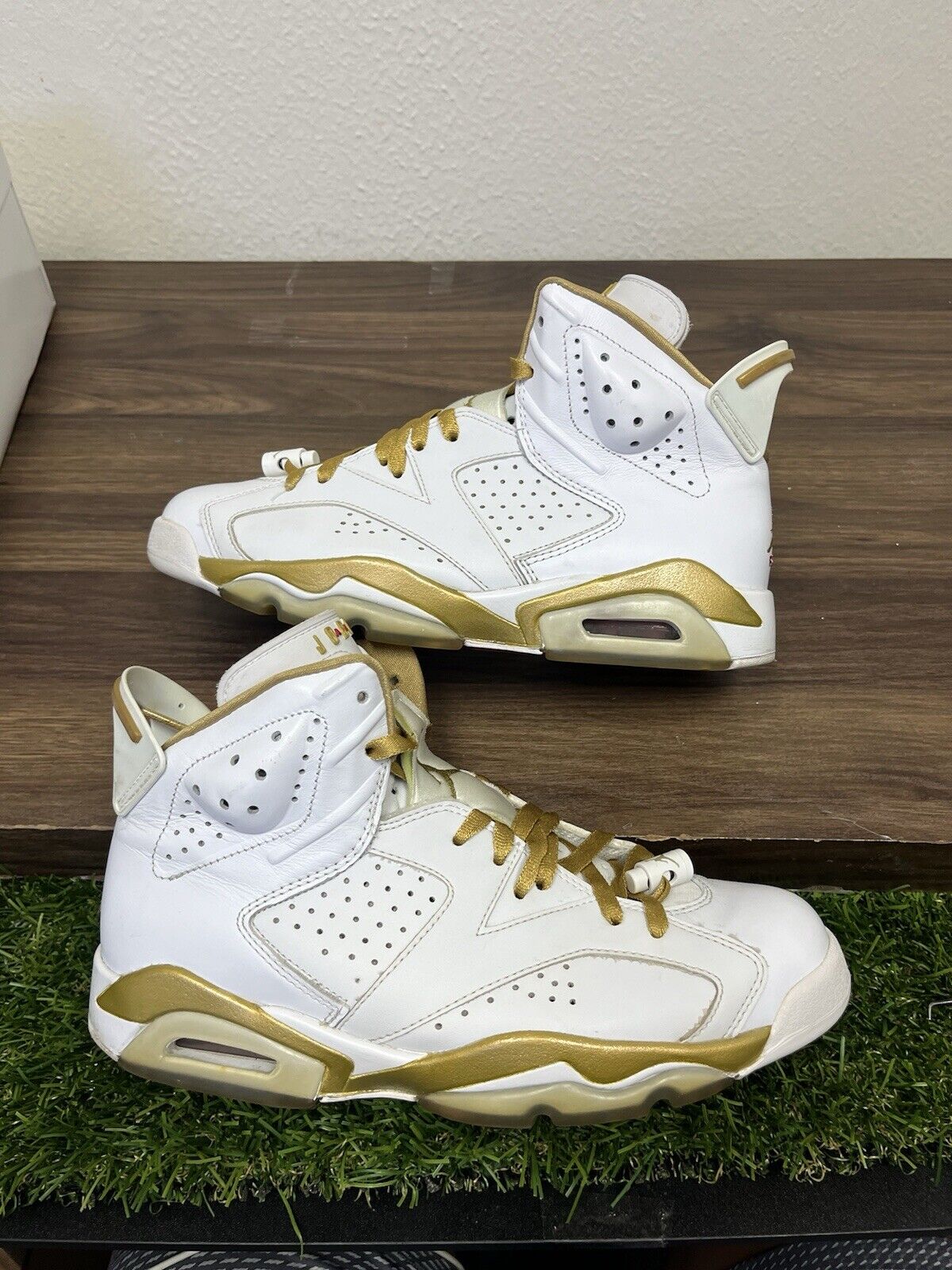 Size 8 - Jordan 6 Retro GMP 2012- White Gold- Air Jordan-  Basketball Shoes