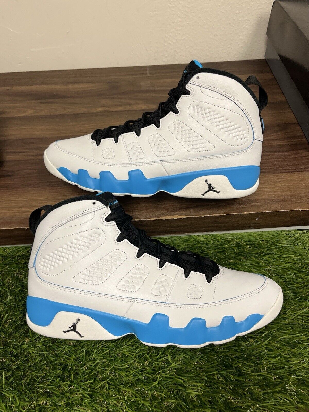 Size 13 - Air Jordan 9 Retro 2024 Powder Blue