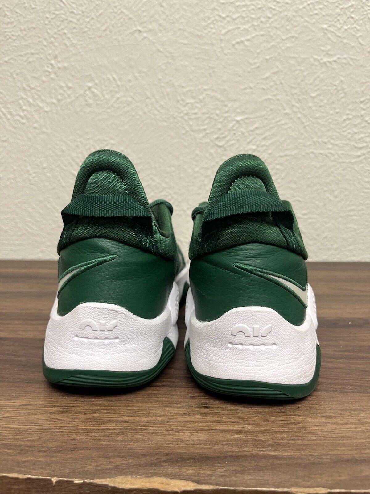 Size 10 - Nike PG 5 TB Gorge Green ( No Insole )