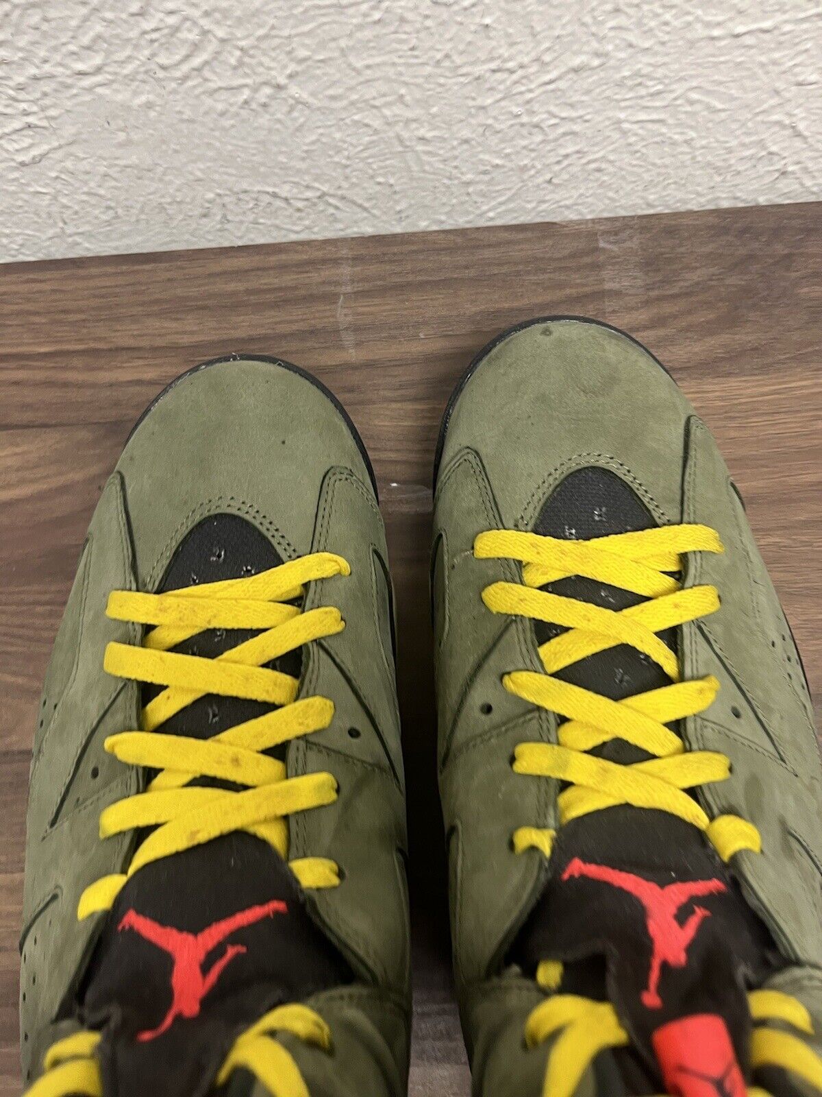 Jordan 6 Travis Scott Olive 2019 Size 13 / OG ALL -