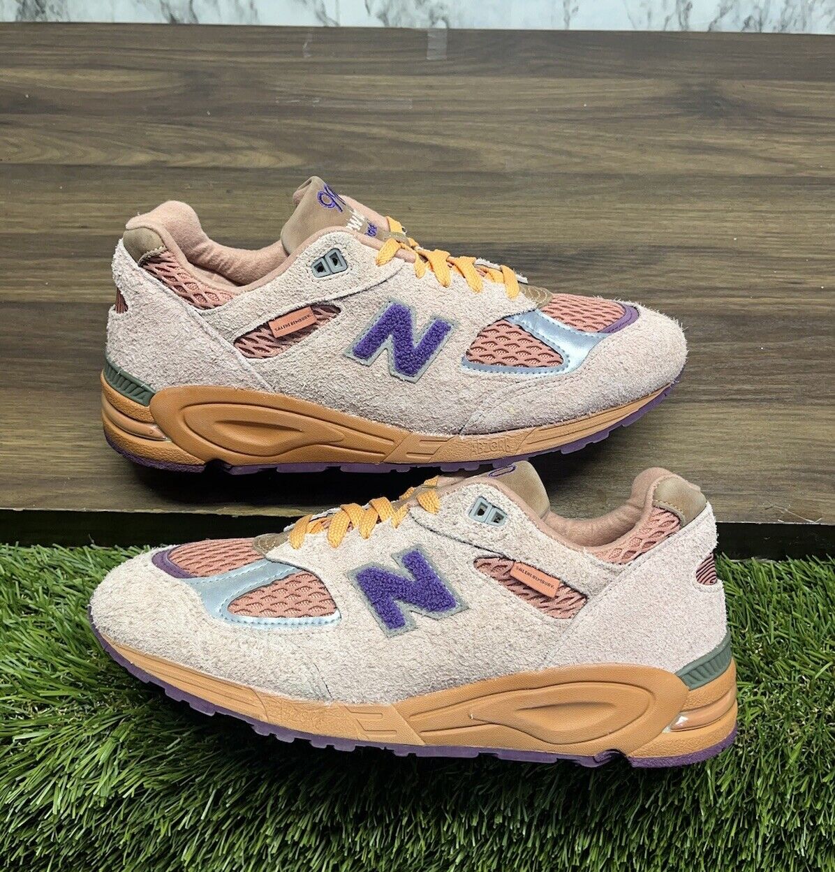 SIZE 10.5 - New Balance 990 V2 Made in USA x Salehe Bembury "Sand Be The Time" 