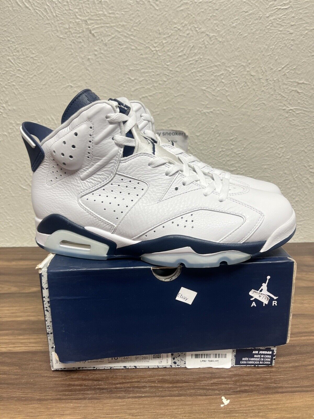 Size 10.5 - Jordan 6 Retro Midnight Navy