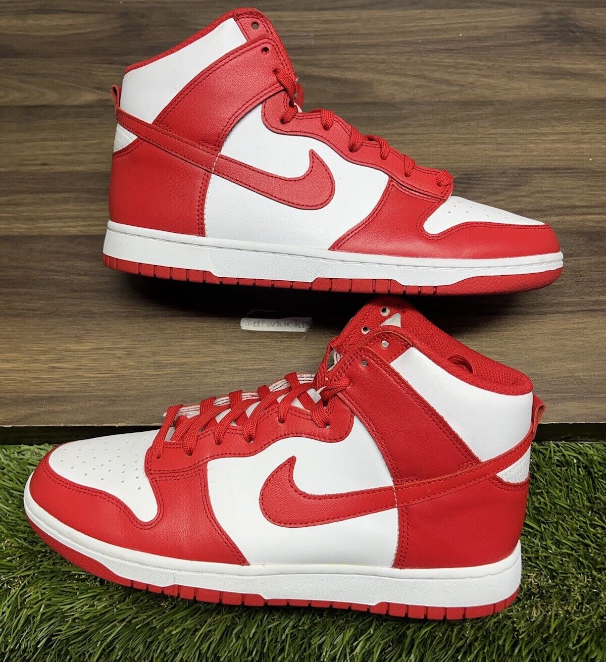 Size 10.5 - Nike Dunk High Championship Red