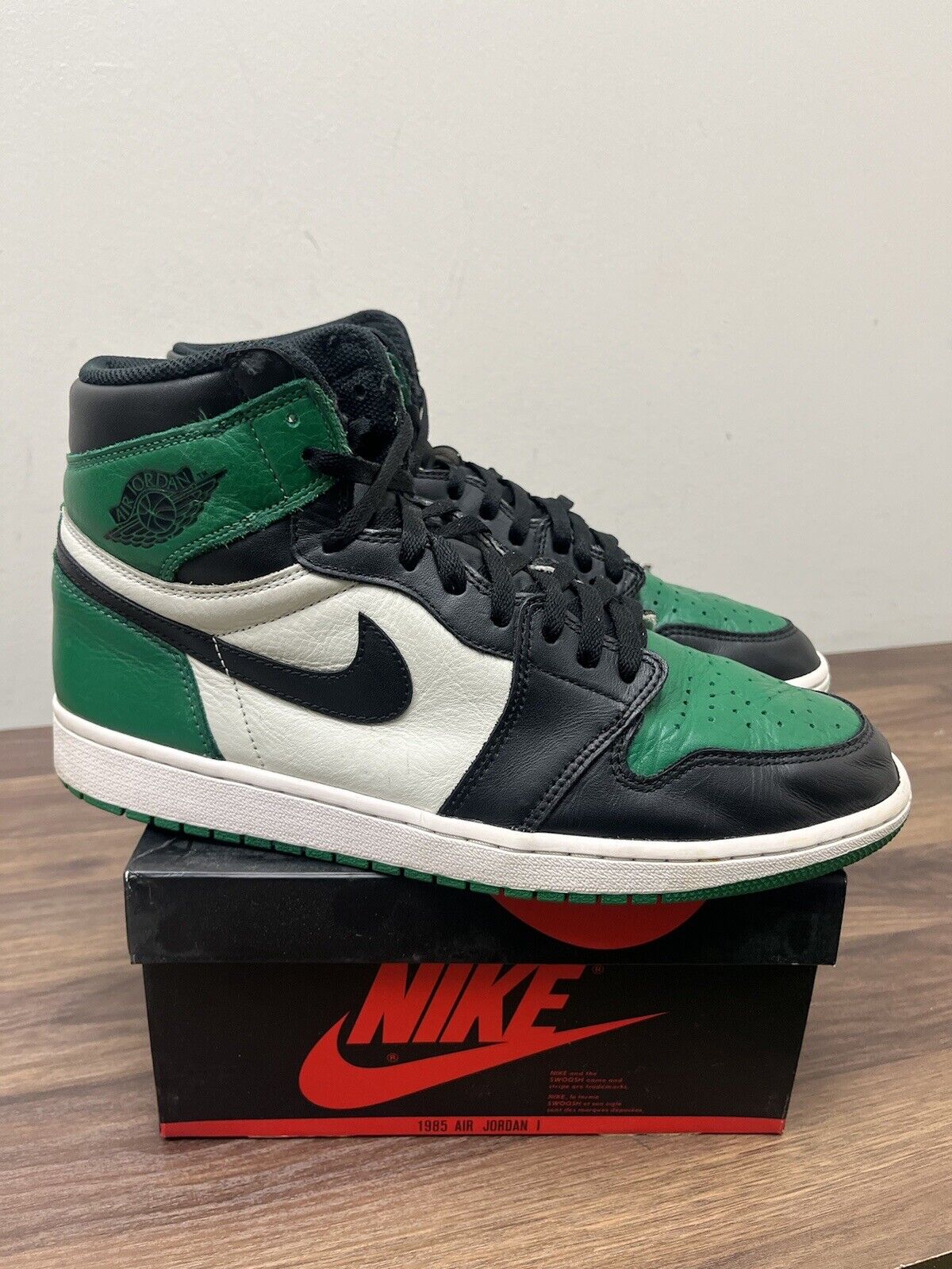 Size 12 - Jordan 1 Retro High OG Pine Green 2018