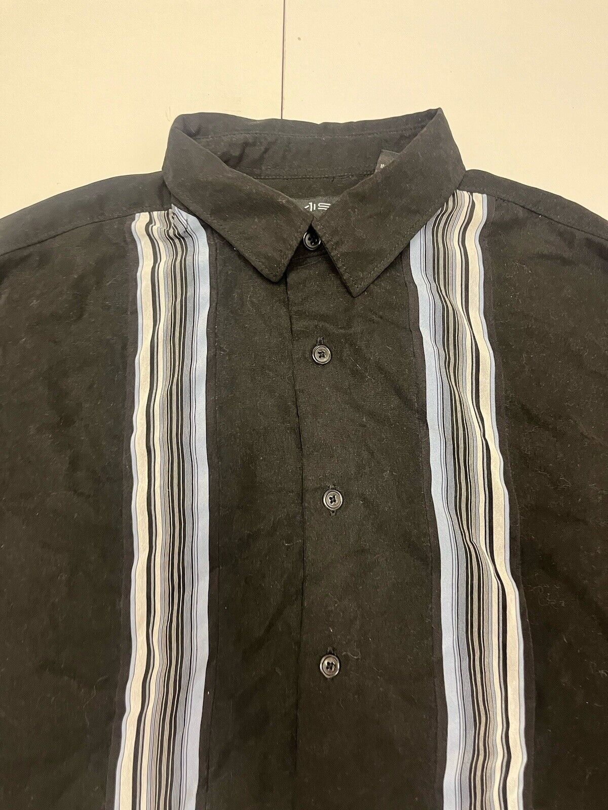 Men's Size Large Shirt Button-down Short Sleeve A[X]IST ￼black