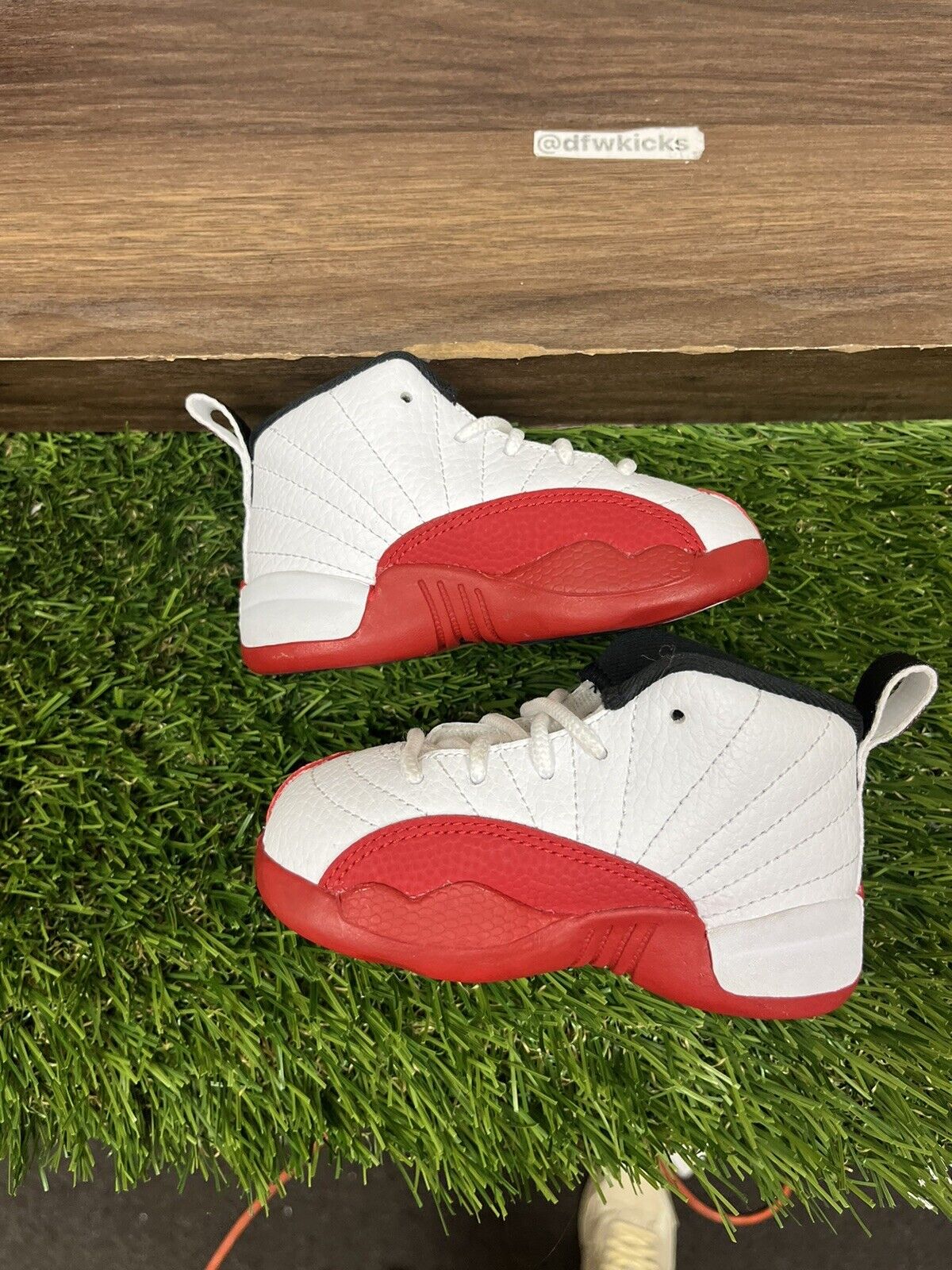 Air Jordan 12 Retro TD Cherry 2023 Size 6C 850000-116