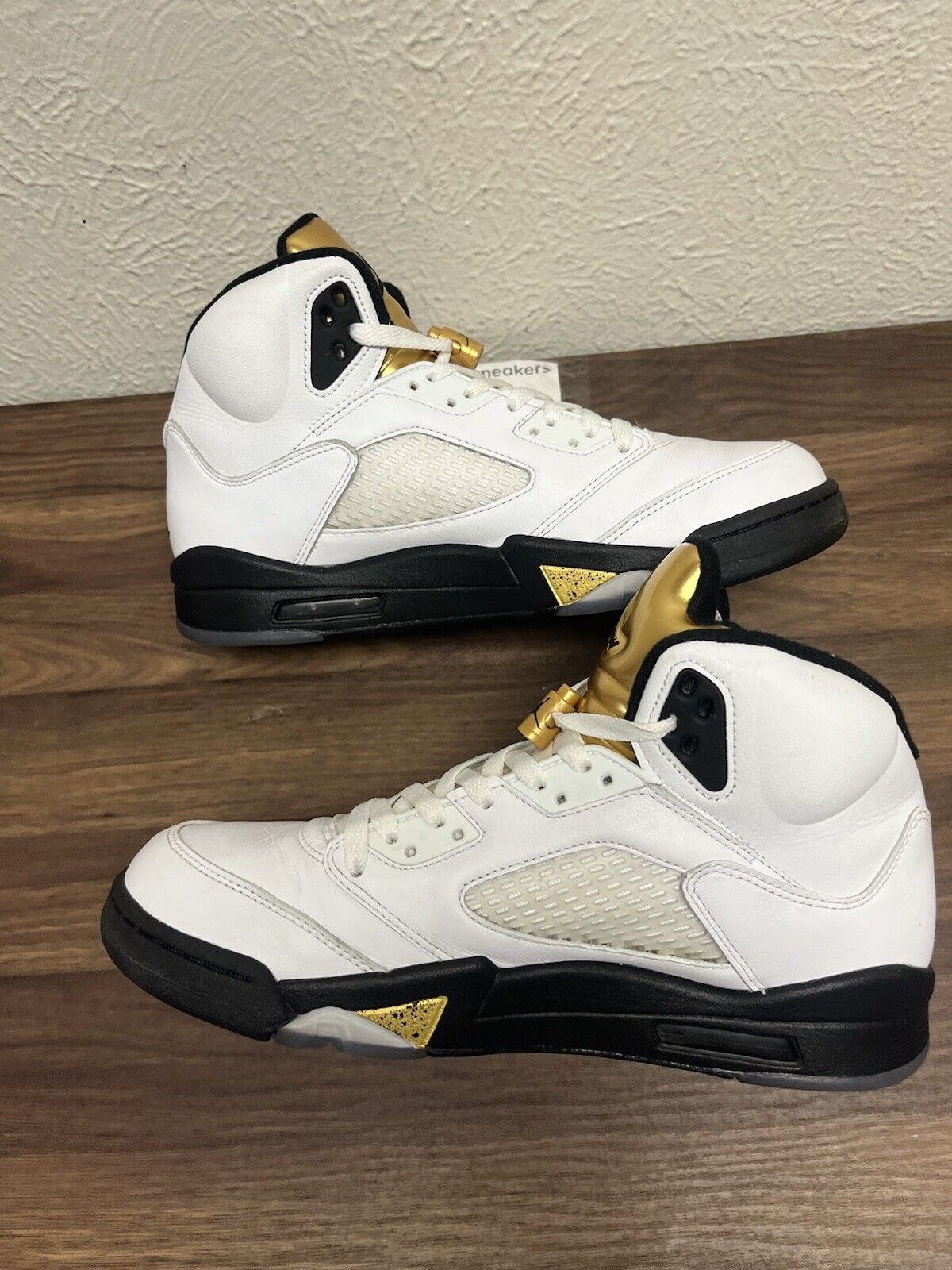 Nike Air Jordan 5 Gold Coin Olympic size 10 136027–133 OG V Retro White Black 