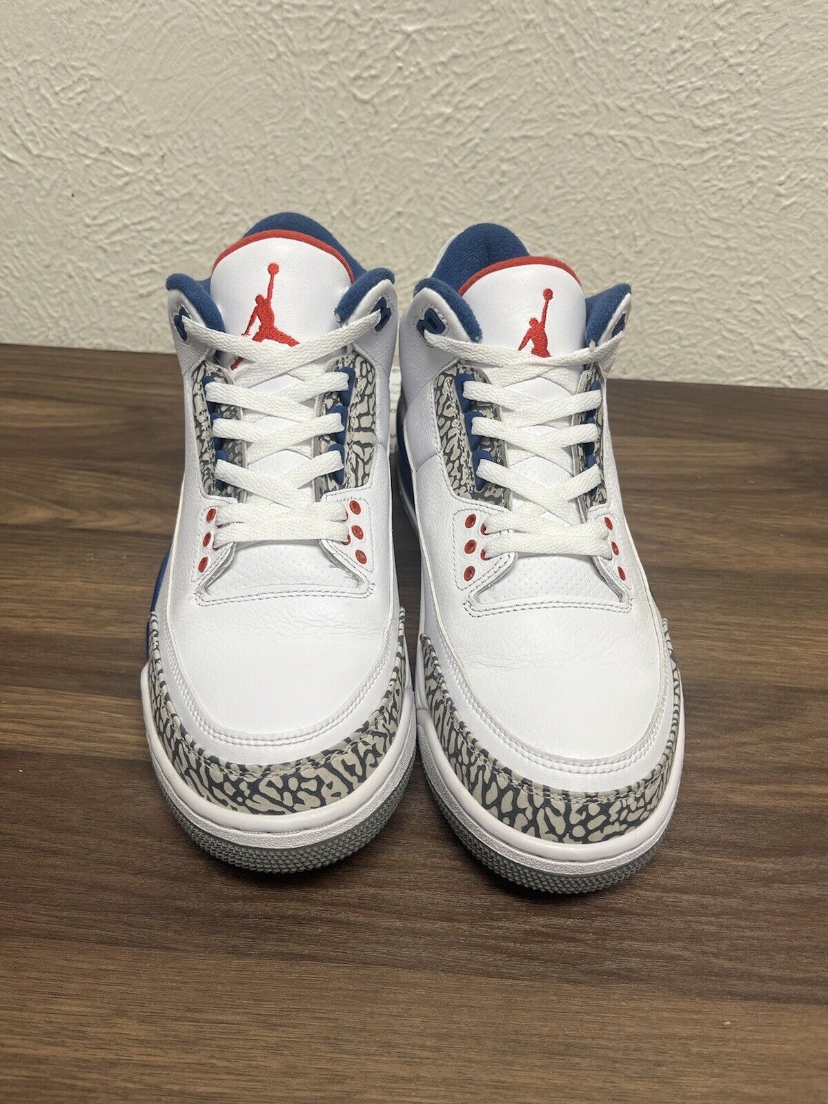 Size 10.5 - Jordan 3 Retro OG Mid True Blue