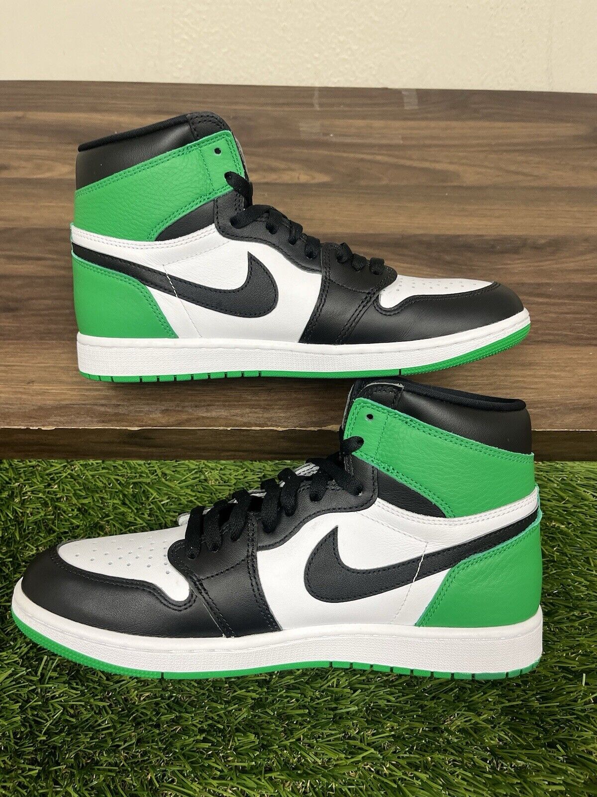 Air Jordan 1 Retro High OG Lucky Green (VNDS) - Size 10.5 - DZ5485 031