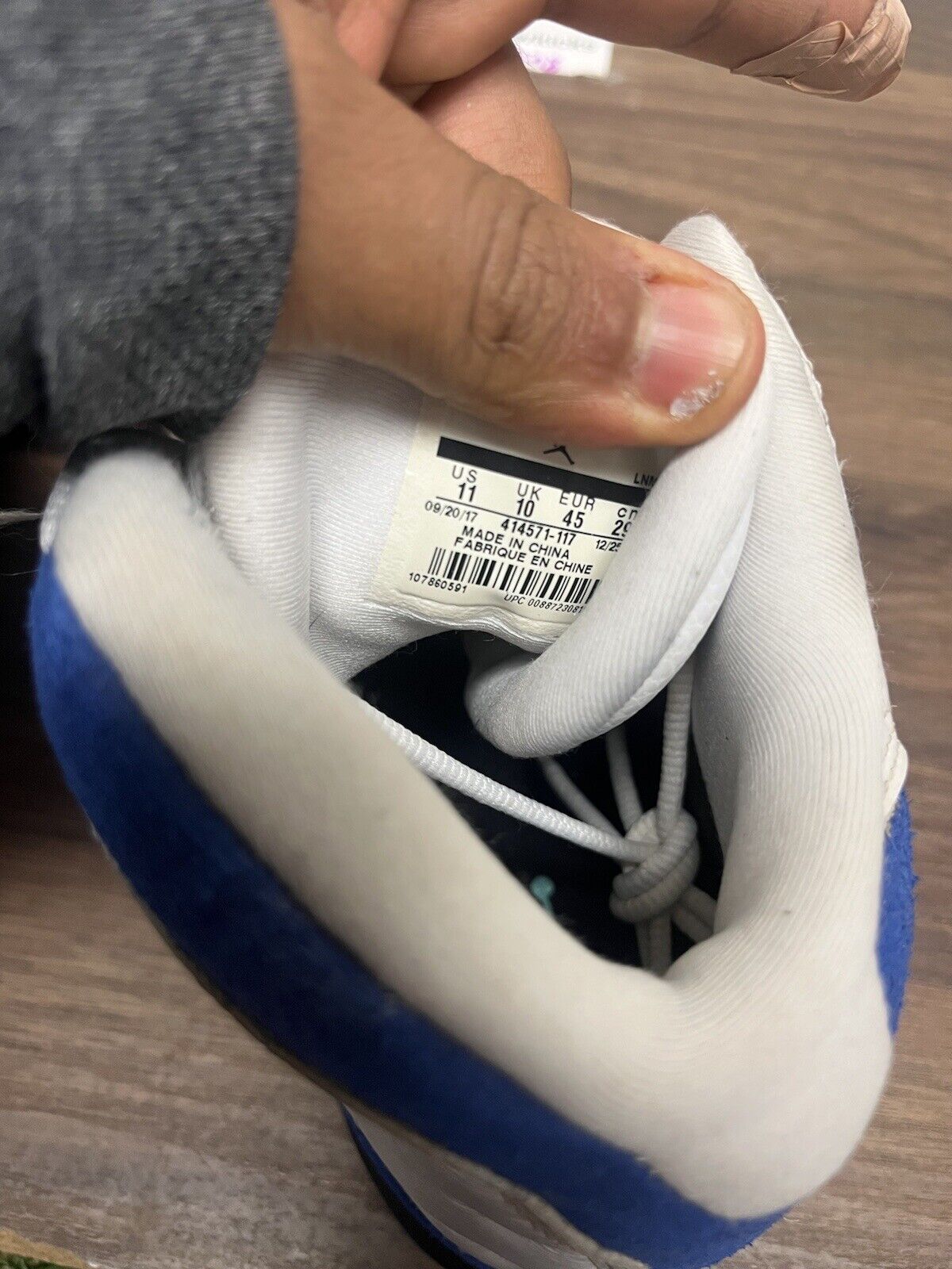 Size 11 - Jordan 13 Retro Hyper Royal 2018