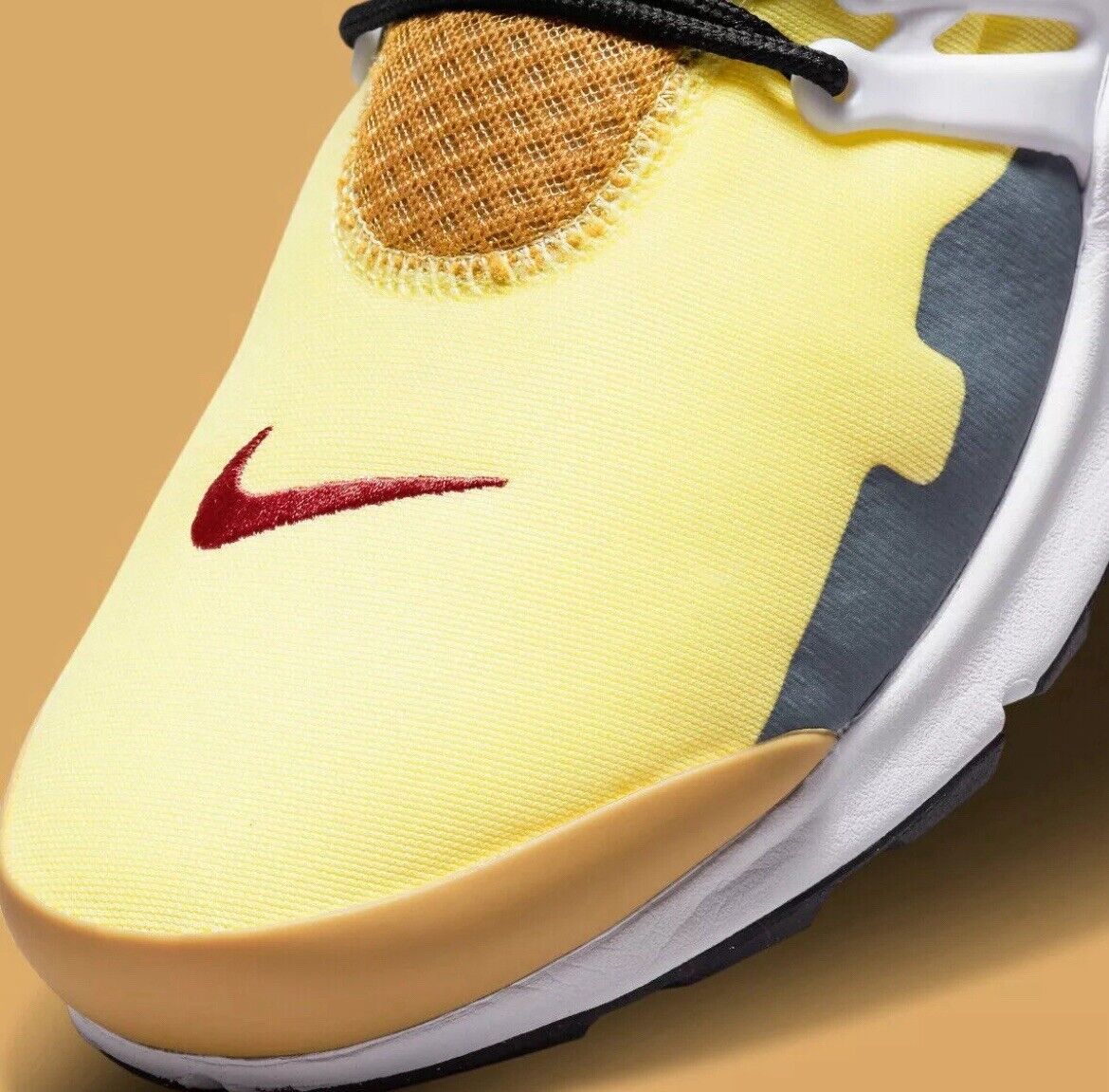 Size 10 - Nike Air Presto Utility Mid Bossk