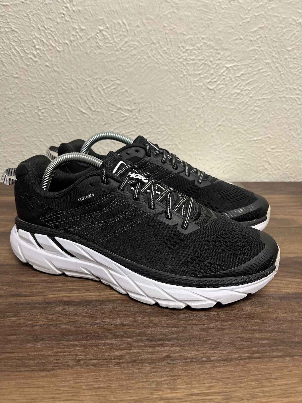 Hoka One One Clifton 6 Womens Running Shoes Black Comfort Athletics Sneaker Sz 9